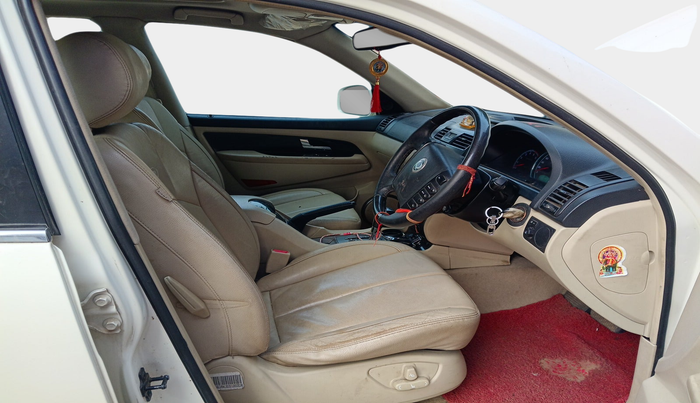 2013 Ssangyong Rexton RX7, Diesel, Automatic, 55,573 km, interior