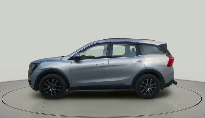 2023 Mahindra XUV700 AX 7 P MT 7 STR, Petrol, Manual, 57,787 km, exterior