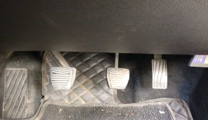 2023 Mahindra XUV700 AX 7 P MT 7 STR, Petrol, Manual, 57,787 km, interior