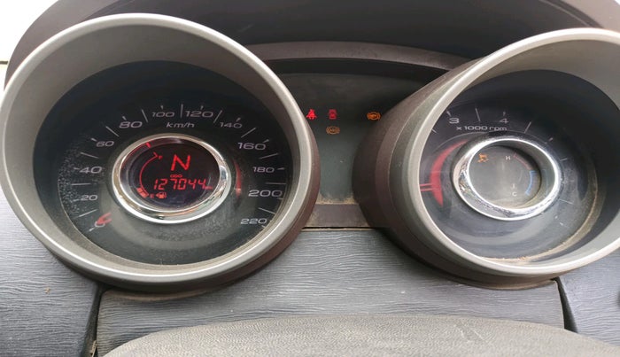 2012 Mahindra XUV500 W8, Diesel, Manual, 1,27,044 km, interior