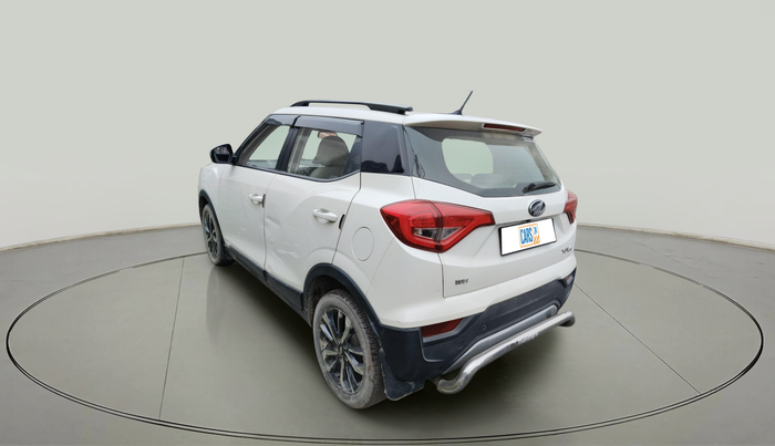 2022 Mahindra XUV300 W8 (O) 1.5 DIESEL, Diesel, Manual, 56,597 km, exterior
