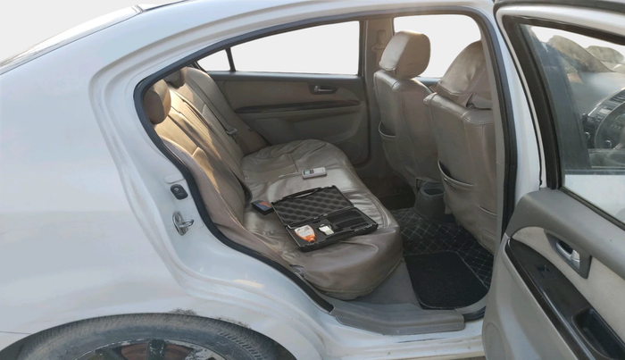2013 Maruti SX4 ZDI, Diesel, Manual, 1,05,357 km, interior