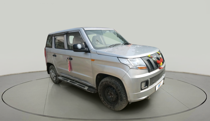 2017 Mahindra TUV300 T4 PLUS, Diesel, Manual, 86,299 km, exterior