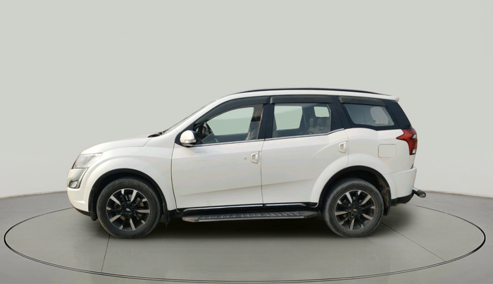 2021 Mahindra XUV500 W11 AT, Diesel, Automatic, 86,787 km, exterior