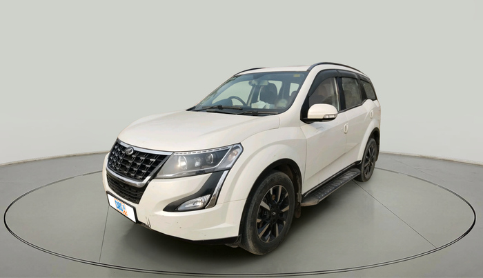 2021 Mahindra XUV500 W11 AT, Diesel, Automatic, 86,787 km, exterior