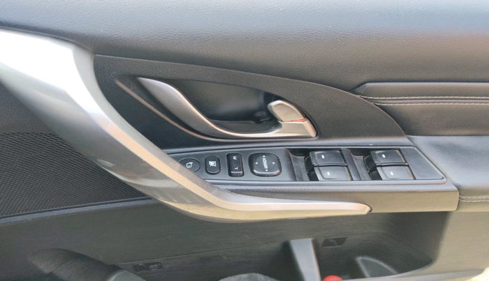 2021 Mahindra XUV500 W11 AT, Diesel, Automatic, 86,787 km, interior