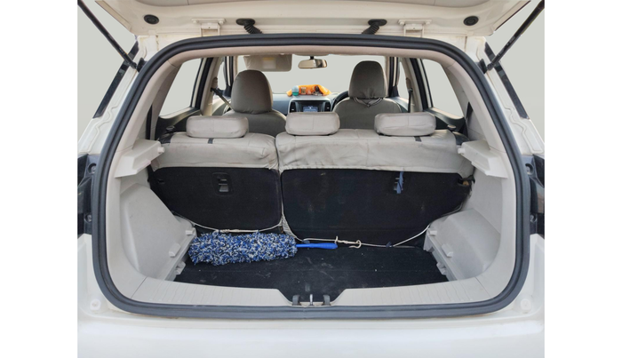2019 Mahindra XUV300 W6 1.2 PETROL, Petrol, Manual, 74,888 km, exterior