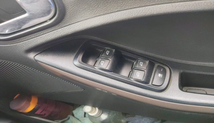 2019 Ford FREESTYLE TITANIUM 1.2 PETROL, Petrol, Manual, 83,766 km, interior