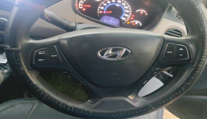 2016 Hyundai Grand i10 SPORTZ 1.2 KAPPA VTVT, Petrol, Manual, 58,171 km, interior