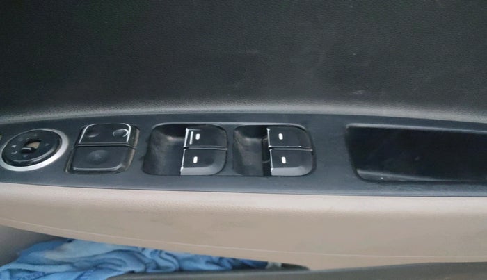 2016 Hyundai Grand i10 SPORTZ 1.2 KAPPA VTVT, Petrol, Manual, 58,171 km, interior