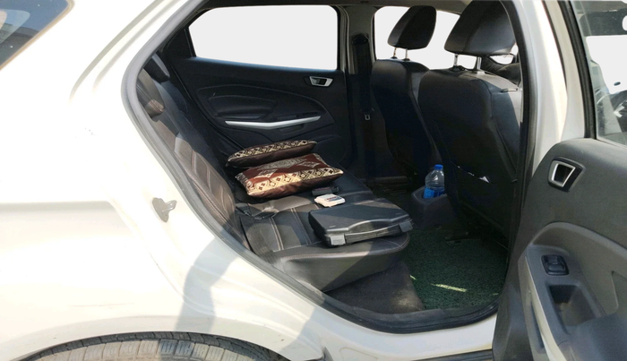 2017 Ford Ecosport TITANIUM 1.5L DIESEL, Diesel, Manual, 2,24,231 km, interior