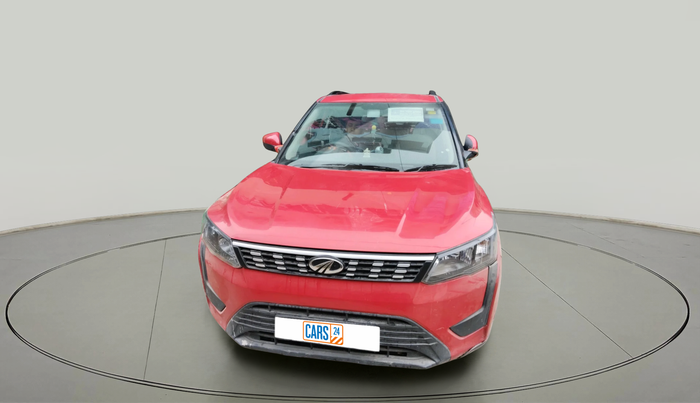 2022 Mahindra XUV300 W6 1.2 PETROL, Petrol, Manual, 6,273 km, exterior