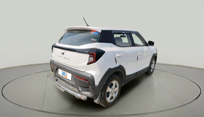 2024 Mahindra XUV 3XO MX3 1.2 L TCMPFI AT, Petrol, Automatic, 6,554 km, exterior