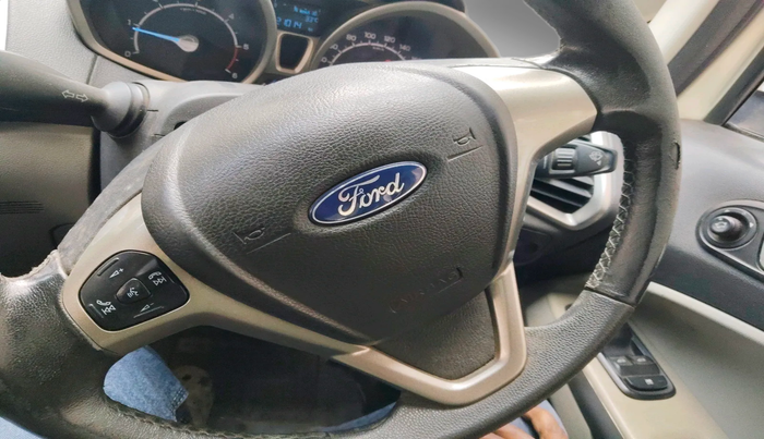 2014 Ford Ecosport TITANIUM 1.5L DIESEL, Diesel, Manual, 1,21,014 km, interior