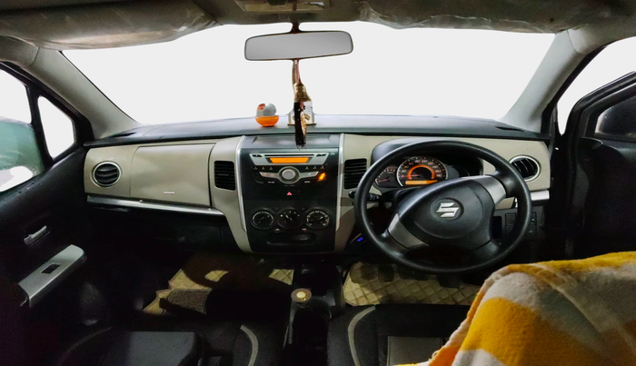 2013 Maruti Wagon R 1.0 VXI, Petrol, Manual, 41,945 km, interior