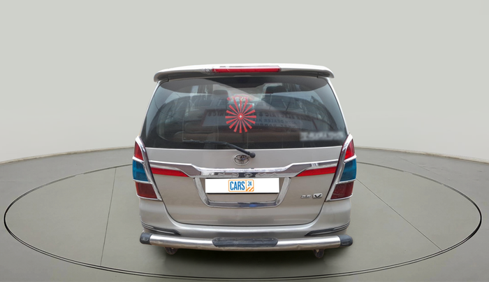 2015 Toyota Innova 2.5 VX 8 STR, Diesel, Manual, 2,03,335 km, exterior