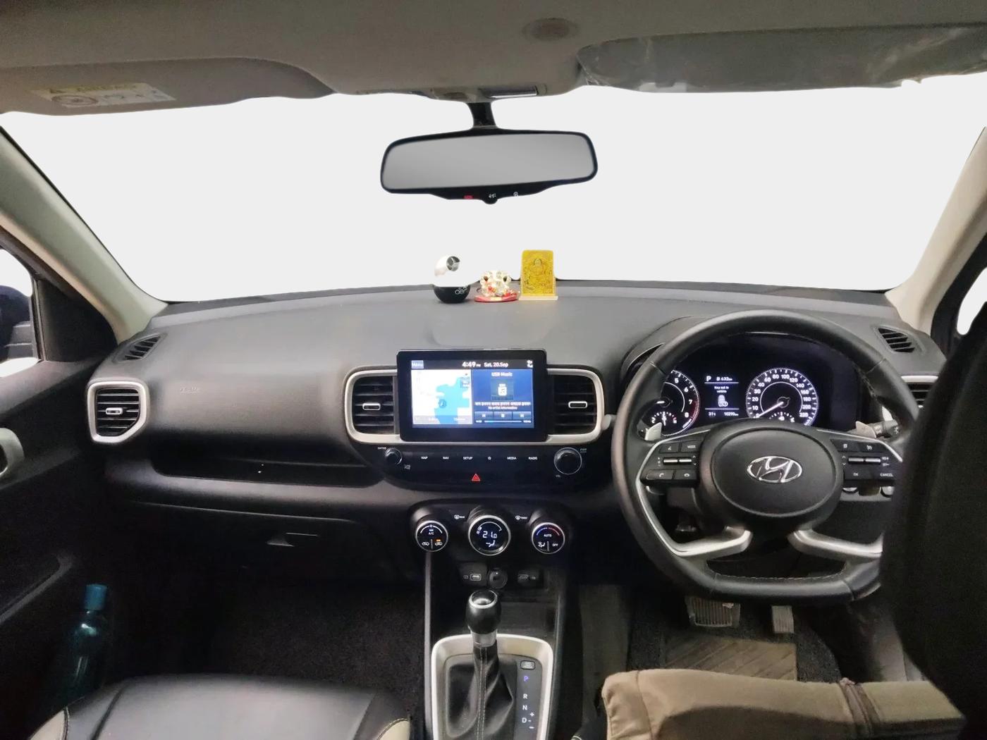 2021 Hyundai VENUE SX PLUS 1.0 TURBO DCT, Petrol, Automatic, 15,001 km, interior