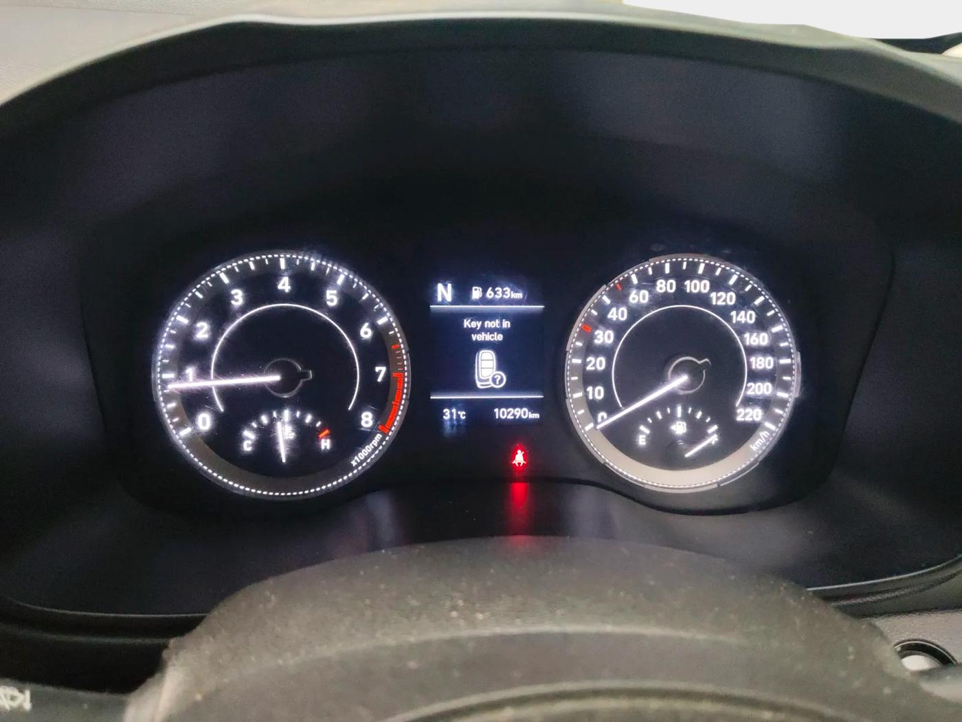 2021 Hyundai VENUE SX PLUS 1.0 TURBO DCT, Petrol, Automatic, 15,001 km, interior