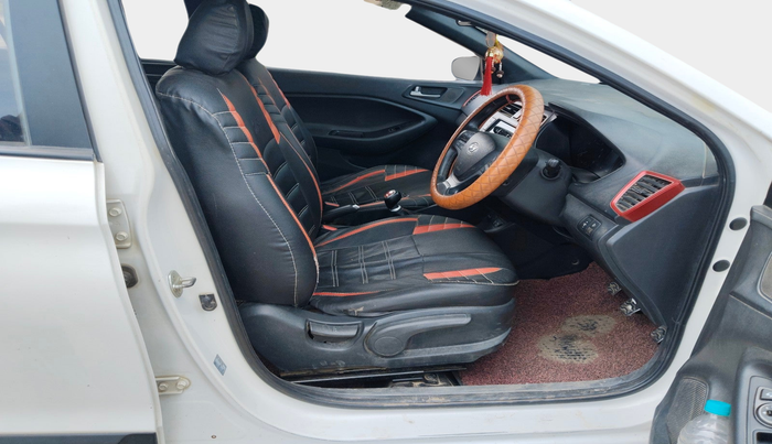 2018 Hyundai i20 Active 1.2 SX, Petrol, Manual, 47,035 km, interior