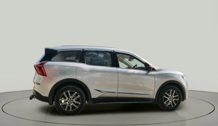 2022 Mahindra XUV700 AX 7 P MT 7 STR, Petrol, Manual, 35,166 km, exterior