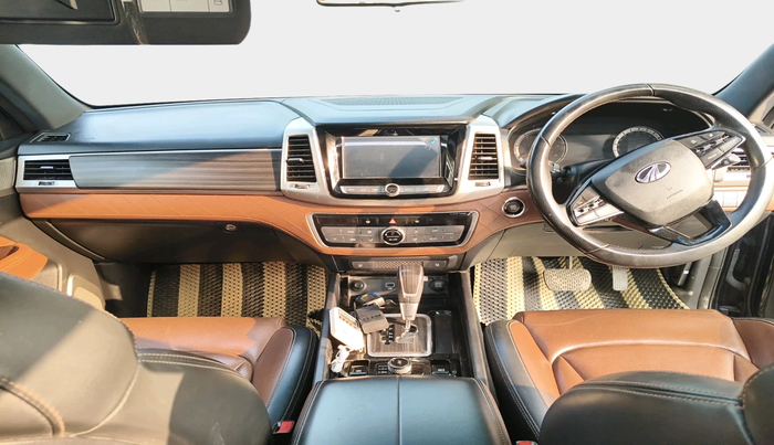 2019 Mahindra ALTURAS G4 4WD AT, Diesel, Automatic, 70,077 km, interior