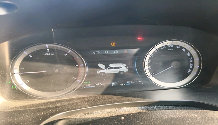 2019 Mahindra ALTURAS G4 4WD AT, Diesel, Automatic, 70,077 km, interior