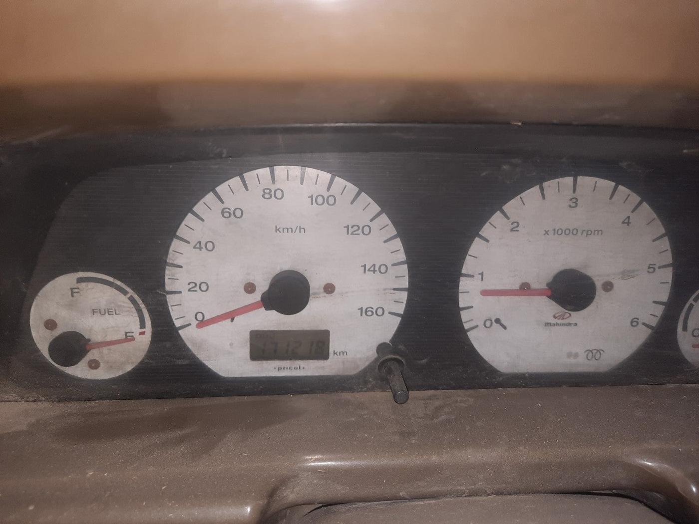 2011 Mahindra Bolero SLX BS-III, Diesel, Manual, 1,71,250 km, interior