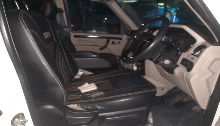 2022 Mahindra SCORPIO CLASSIC S11 7STR, Diesel, Manual, 70,291 km, interior