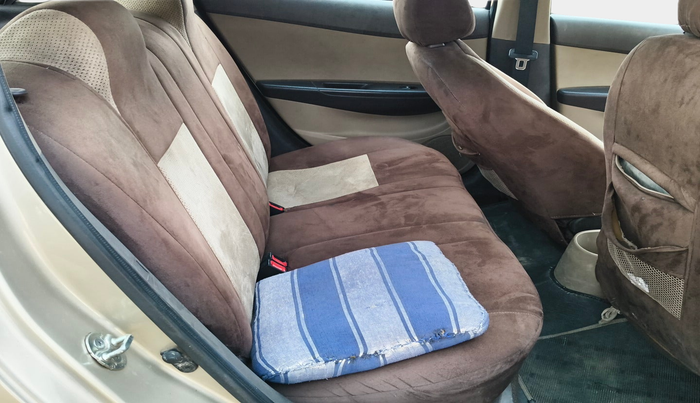 2010 Hyundai i20 MAGNA 1.2, Petrol, Manual, 36,111 km, interior