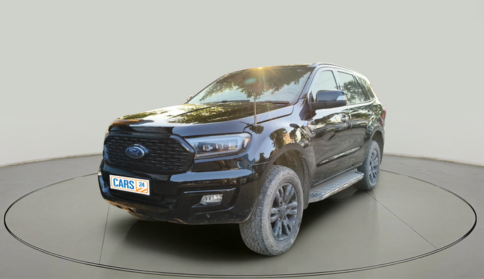 2017 Ford Endeavour TITANIUM 3.2 4X4 AT, Diesel, Automatic, 1,39,478 km, exterior