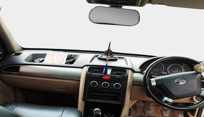 2013 Tata Safari Storme 2.2 EX 4X2, Diesel, Manual, 1,61,833 km, interior