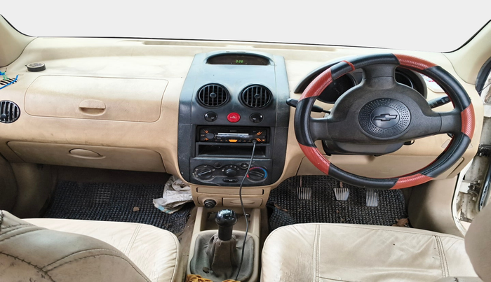 2010 Chevrolet Aveo U VA LS 1.2, Petrol, Manual, 1,03,213 km, interior