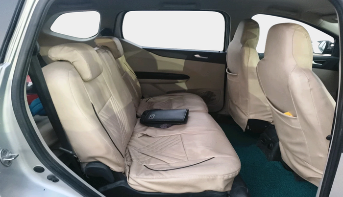 2021 Renault TRIBER RXZ, Petrol, Manual, 28,052 km, interior