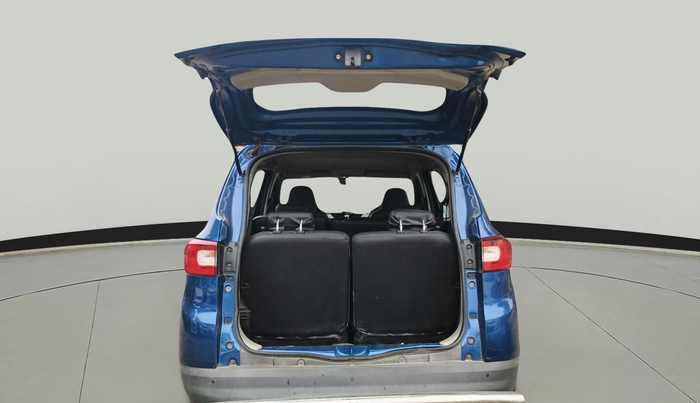 2021 Renault TRIBER RXT, Petrol, Manual, 53,314 km, exterior