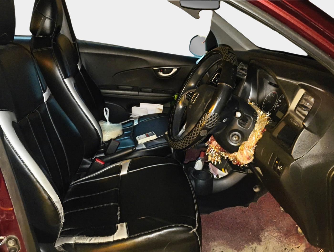 2017 Honda BR-V 1.5L I- DTEC S, Diesel, Manual, 1,13,497 km, interior