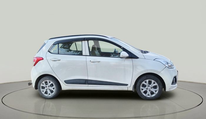 2015 Hyundai Grand i10 SPORTZ 1.2 KAPPA VTVT, Petrol, Manual, 42,467 km, exterior