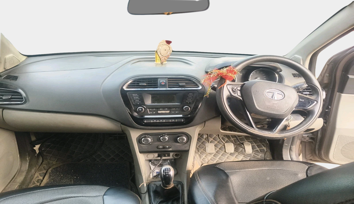 2018 Tata Tiago XZ PETROL, Petrol, Manual, 67,926 km, interior