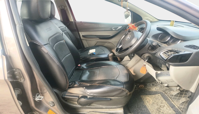 2018 Tata Tiago XZ PETROL, Petrol, Manual, 67,926 km, interior