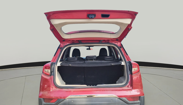 2020 Mahindra XUV300 W6 1.2 PETROL, Petrol, Manual, 33,792 km, exterior