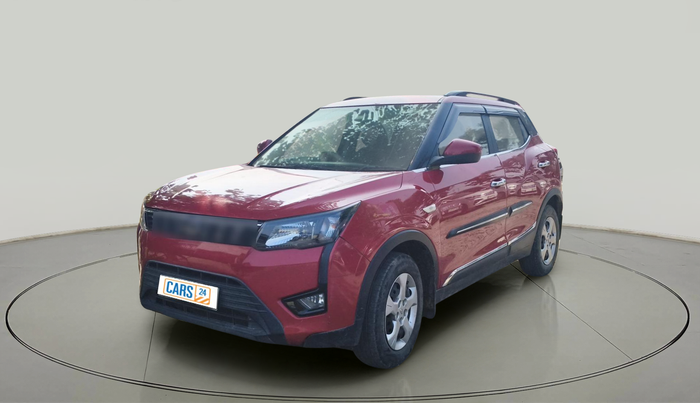 2020 Mahindra XUV300 W6 1.2 PETROL, Petrol, Manual, 33,792 km, exterior