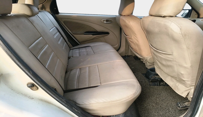 2019 Toyota Etios Liva V, Petrol, Manual, 1,05,353 km, interior