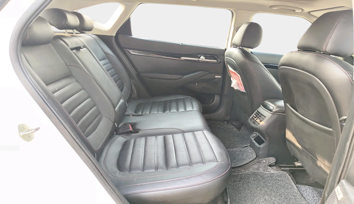 2021 KIA SELTOS GTX PLUS 1.5 DIESEL AT DUAL TONE, Diesel, Automatic, 76,259 km, interior