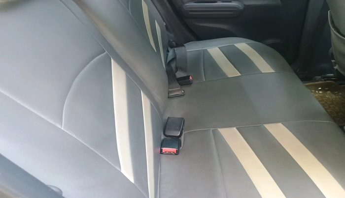 2010 Maruti Ritz VXI, Petrol, Manual, 10,759 km, interior