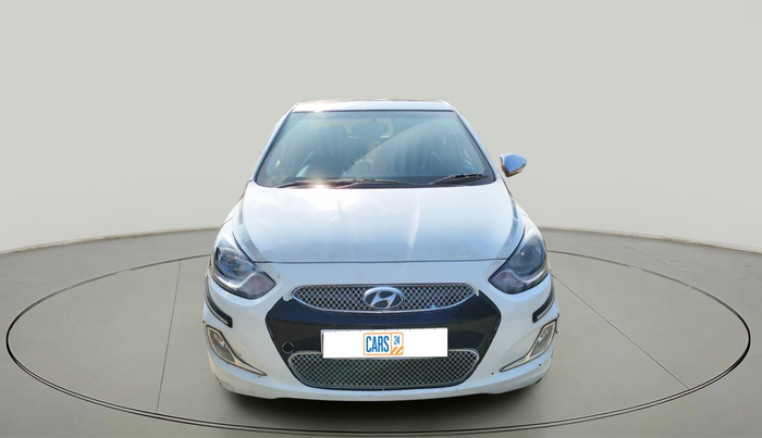 2011 Hyundai Verna FLUIDIC 1.6 CRDI SX, Diesel, Manual, 42,731 km, exterior