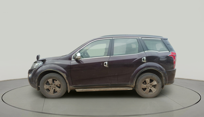 2015 Mahindra XUV500 W6, Diesel, Manual, 1,96,685 km, exterior