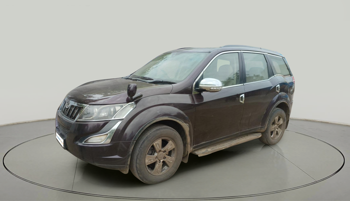 2015 Mahindra XUV500 W6, Diesel, Manual, 1,96,685 km, exterior