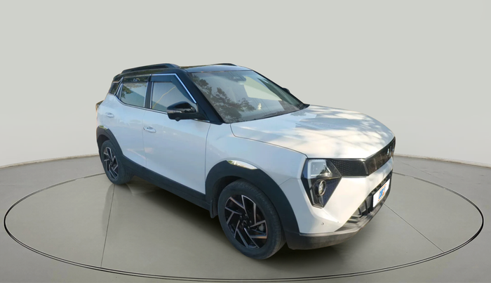 2024 Mahindra XUV 3XO AX7L 1.5 Turbo Diesel, Diesel, Manual, 30,270 km, exterior