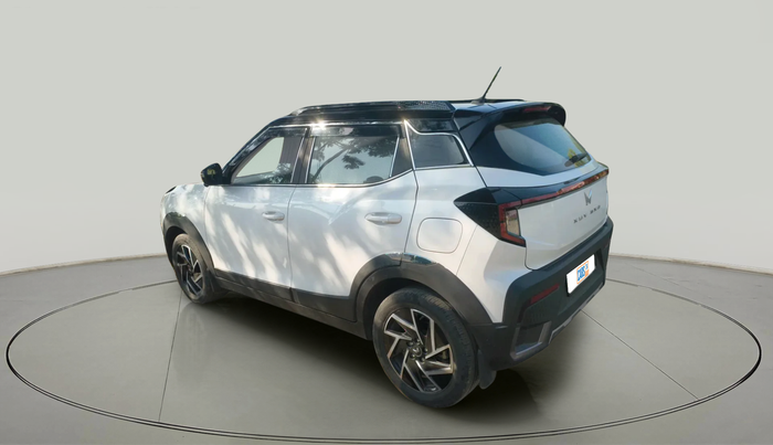 2024 Mahindra XUV 3XO AX7L 1.5 Turbo Diesel, Diesel, Manual, 30,270 km, exterior