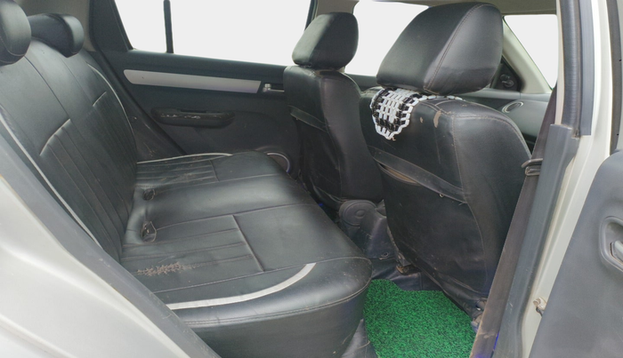 2010 Maruti Swift VDI, Diesel, Manual, 1,84,820 km, interior