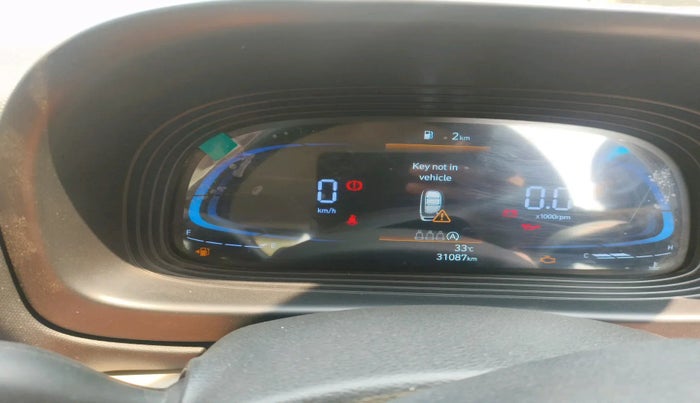 2024 Hyundai VENUE SX 1.2 PETROL, Petrol, Manual, 32,000 km, interior